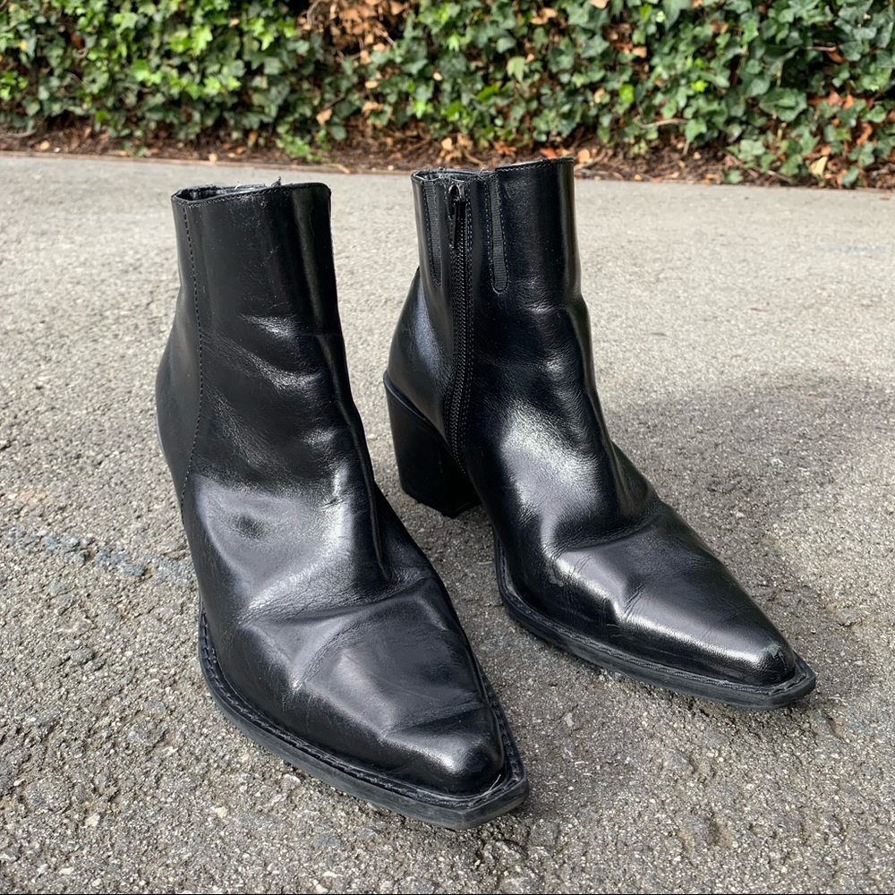 Vintage Leather Pointed Boots